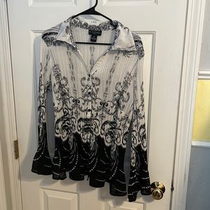 NY City Design Co. Black & white 2x sheer blouse